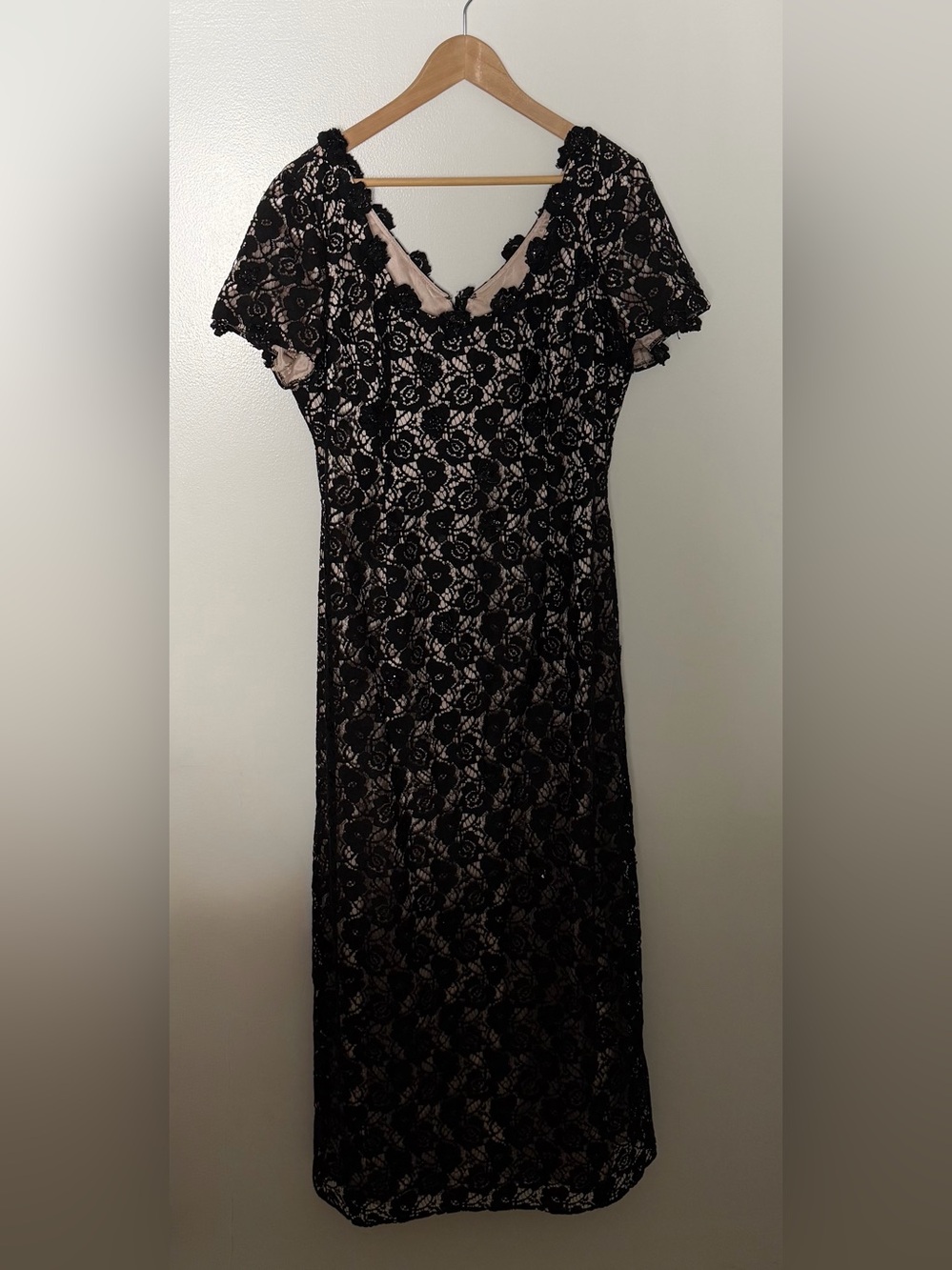 EUC JS Boutique Black Lace Dress
